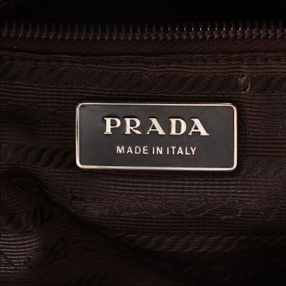 Auth Prada red leather and green nylon hand bag - Picture 11 of 16